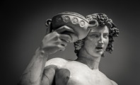 Dionisio, el dios griego del vino, la danza y el teatro